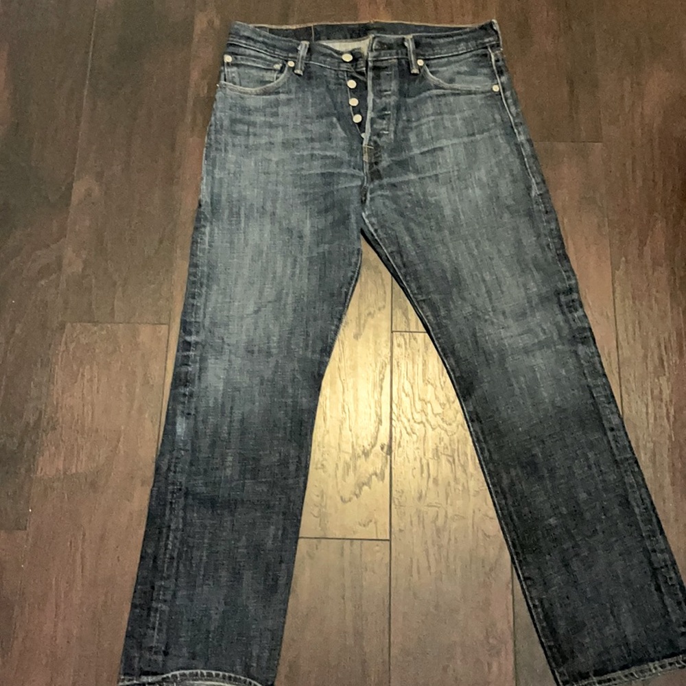 Levi’s 501 blue jeans